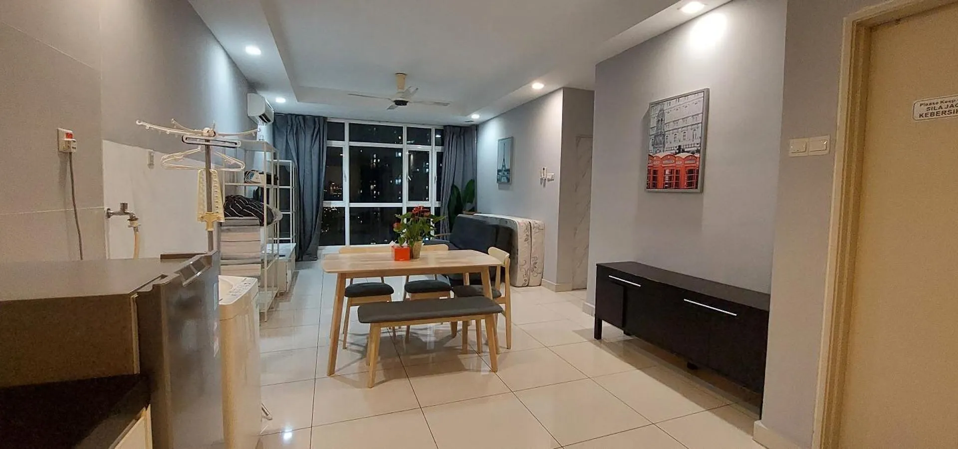 Lamandaz Homestay At Central Residence Sg Besi Near Mrt And Tbs With 2 Bedrooms Kuala Lumpur